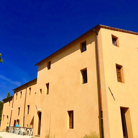 Hostal Badia Altopascio Exterior photo